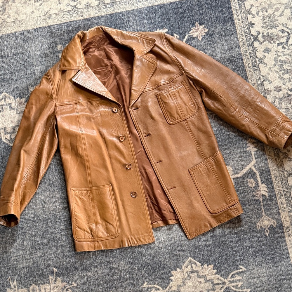 Perfectly Vintage 70s Tan Leather Jacket